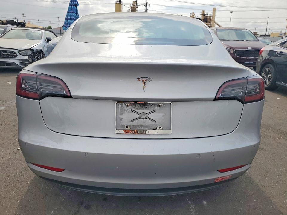Продажа на аукционе авто 2017 Tesla Model 3, vin: 5YJ3E1EA5HF001874, номер лота: 69427176