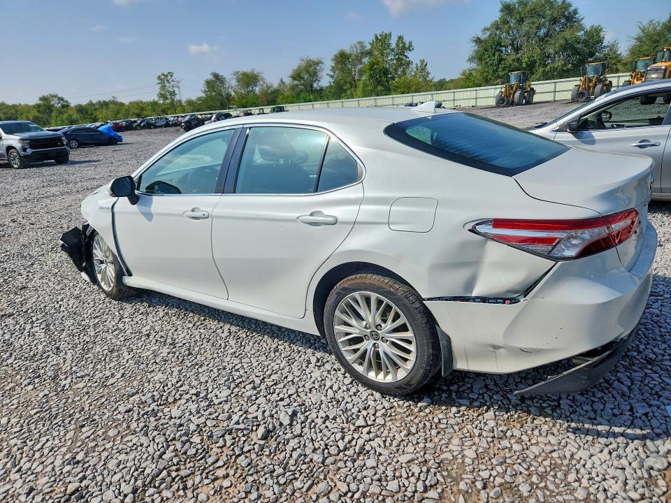 2020 Toyota Camry მანქანა იყიდება აუქციონზე, vin: 4T1F31AK8LU535531, აუქციონის ნომერი: 68947156
