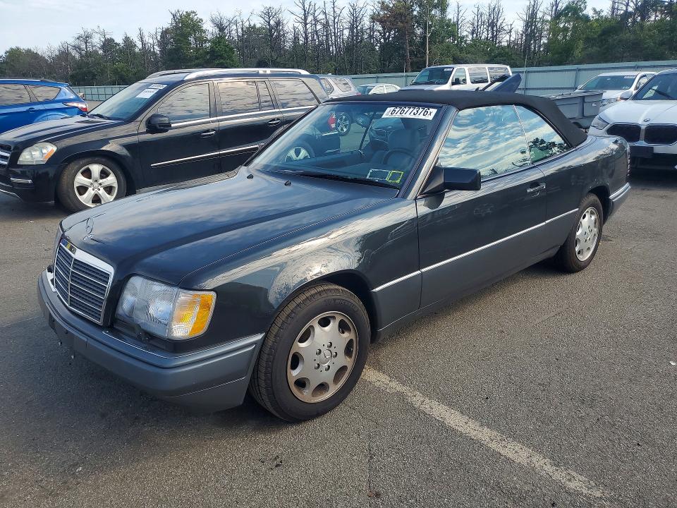 1995 Mercedes-benz E მანქანა იყიდება აუქციონზე, vin: WDBEA66E9SC197632, აუქციონის ნომერი: 67677376