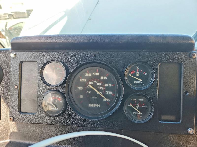 Продаж на аукціоні авто 2002 Frht - Freightliner Chassis, vin: 4UZAANBW22CK57173, номер лоту: 69374576