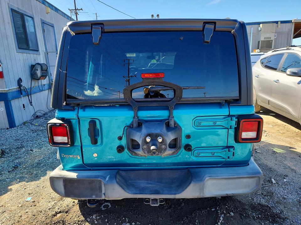 68081476 :رقم المزاد ، 1C4HJXDG2LW110582 vin ، 2020 Jeep Wrangler Unlimited مزاد بيع