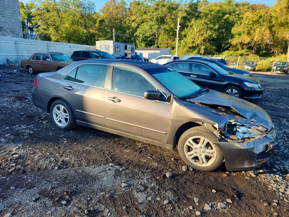 Продаж на аукціоні авто 2007 Honda Accord, vin: 1HGCM56847A042057, номер лоту: 70974156
