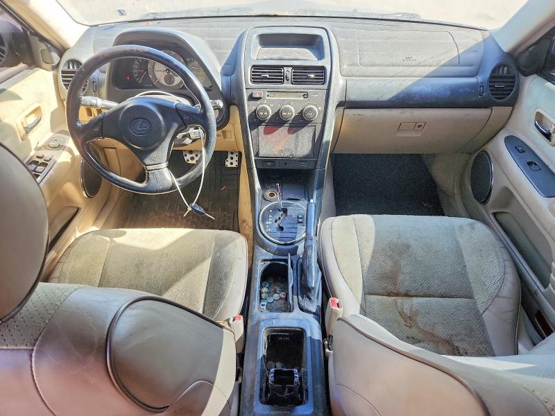 68822796 :رقم المزاد ، JTHBD192930074432 vin ، 2003 Lexus Is 300 مزاد بيع