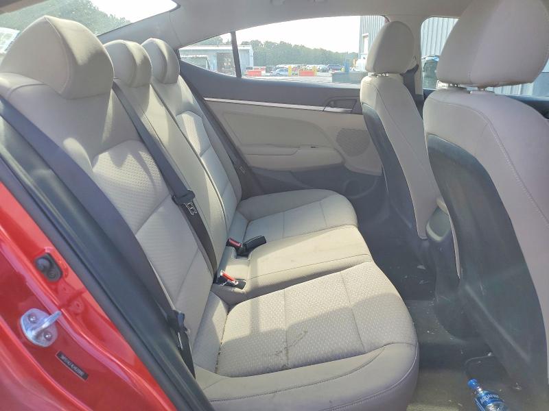 68380106 :رقم المزاد ، 5NPD74LF4LH620992 vin ، 2020 Hyundai Elantra مزاد بيع