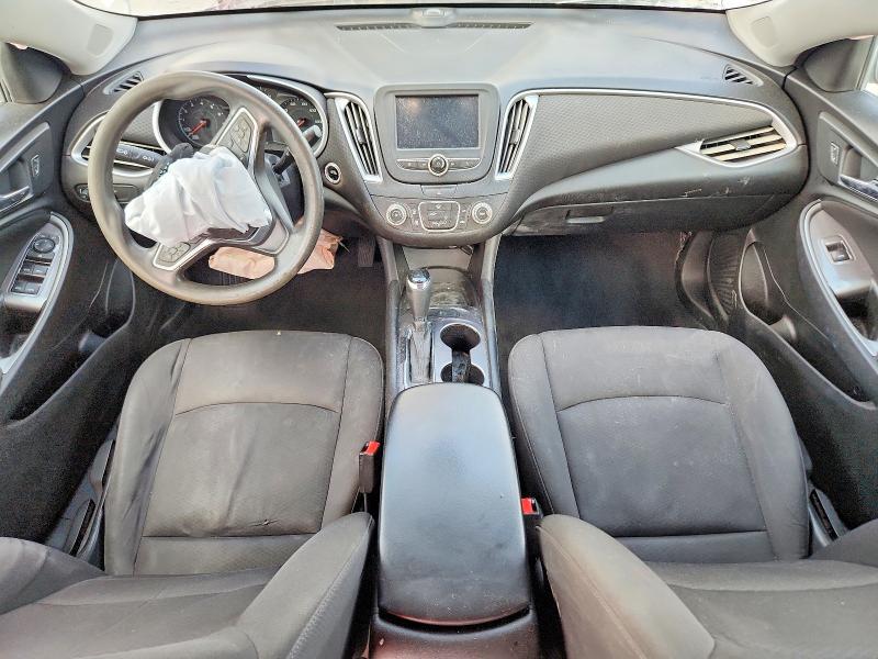 68893646 :رقم المزاد ، 1G1ZB5ST8JF225831 vin ، 2018 Chevrolet Malibu مزاد بيع