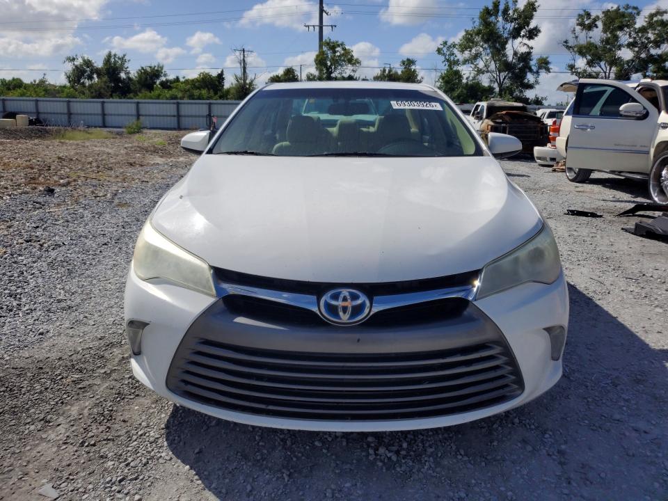 69303926 :رقم المزاد ، 4T1BD1FK9FU171130 vin ، 2015 Toyota Camry Hybrid مزاد بيع