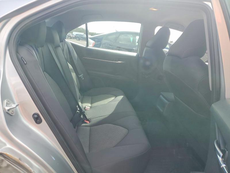 70829466 :رقم المزاد ، 4T1C11BK6RU114603 vin ، 2024 Toyota Camry مزاد بيع