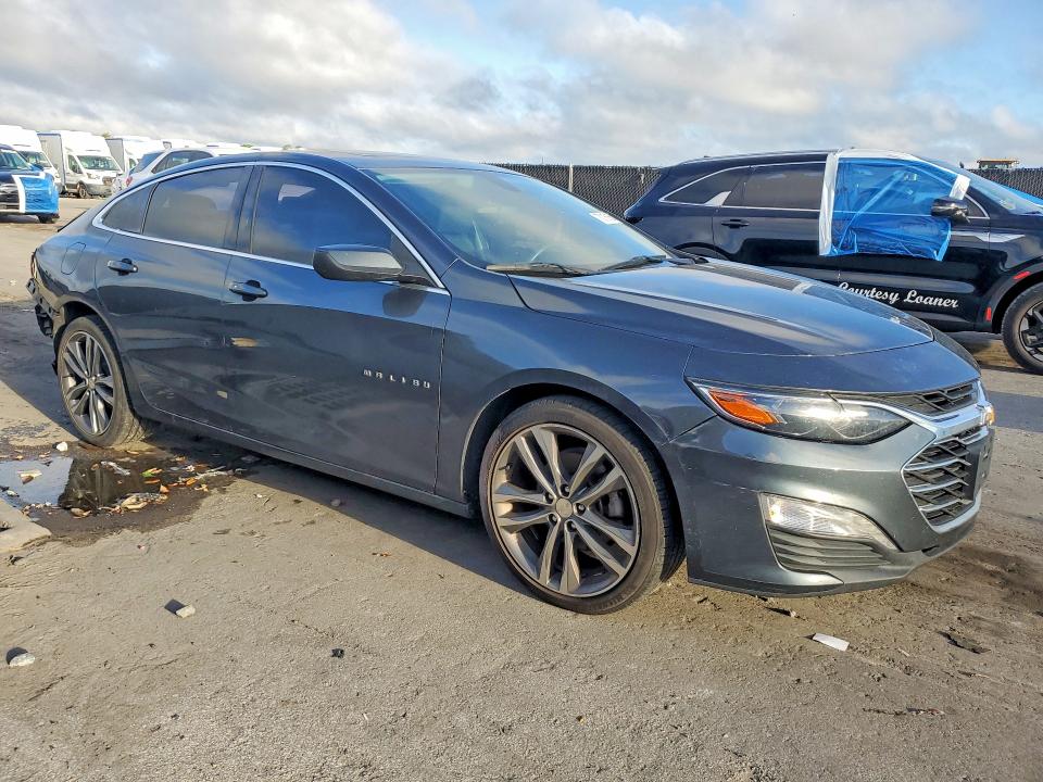 70116166 :رقم المزاد ، 1G1ZD5ST8MF026969 vin ، 2021 Chevrolet Malibu مزاد بيع