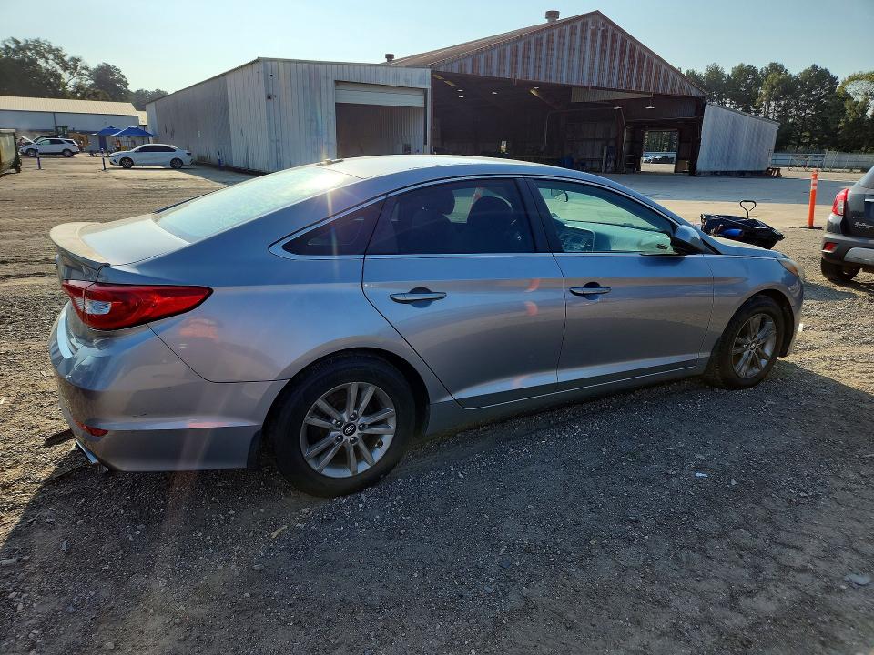 2015 Hyundai Sonata მანქანა იყიდება აუქციონზე, vin: 5NPE24AF0FH237366, აუქციონის ნომერი: 69023186