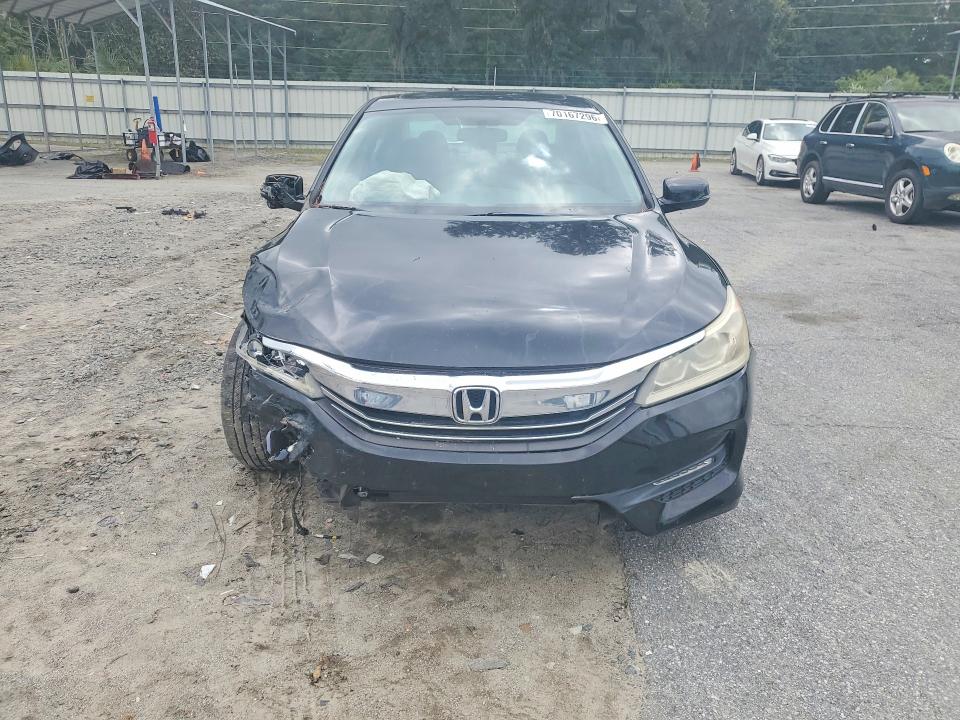 Продажа на аукционе авто 2016 Honda Accord, vin: 1HGCR2F7XGA160802, номер лота: 70167296