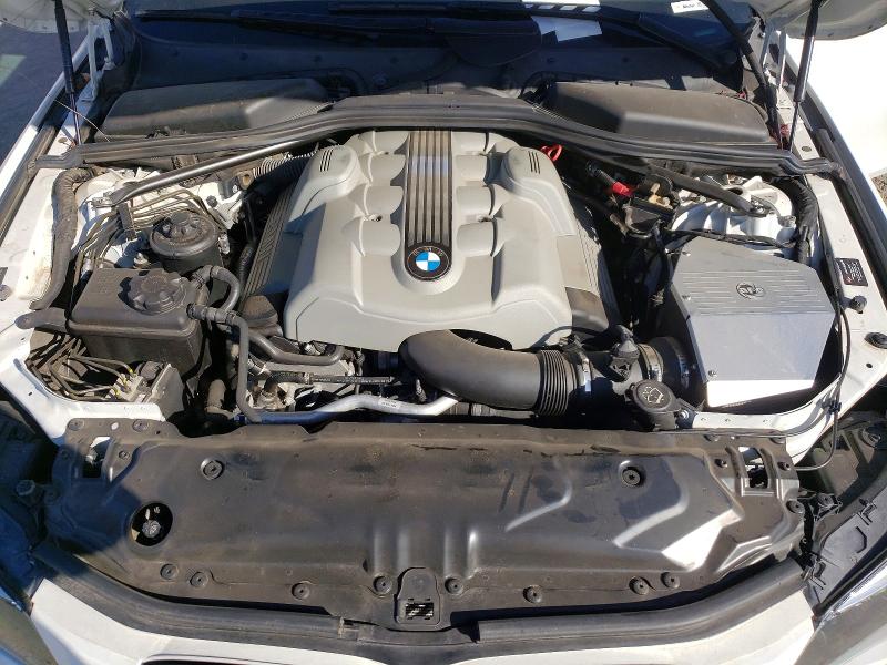 70551226 :رقم المزاد ، WBANB33554B113216 vin ، 2004 Bmw 545 مزاد بيع