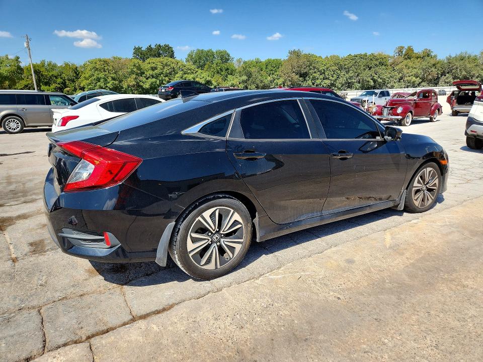 Aukcja sprzedaży 2016 Honda Civic, vin: 2HGFC1F38GH631000, numer aukcji: 69340936