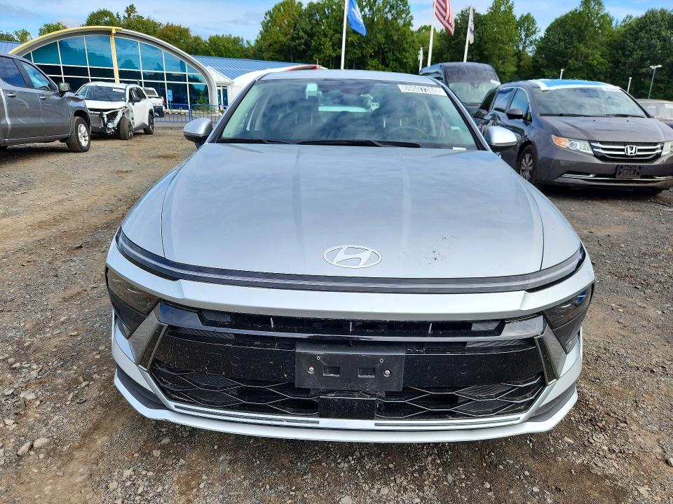 Продажа на аукционе авто 2026 Hyundai Sonata Hybrid, vin: KMHL24JJ9TA146896, номер лота: 69807386