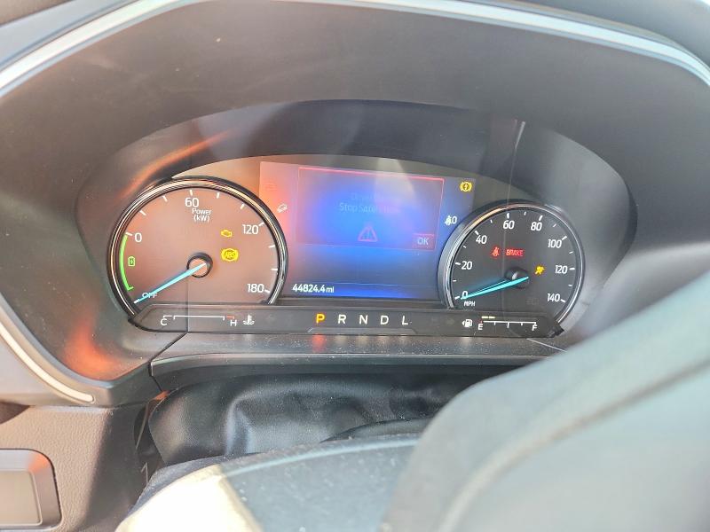 68813156 :رقم المزاد ، 1FMCU0BZ4MUA36216 vin ، 2021 Ford Escape مزاد بيع