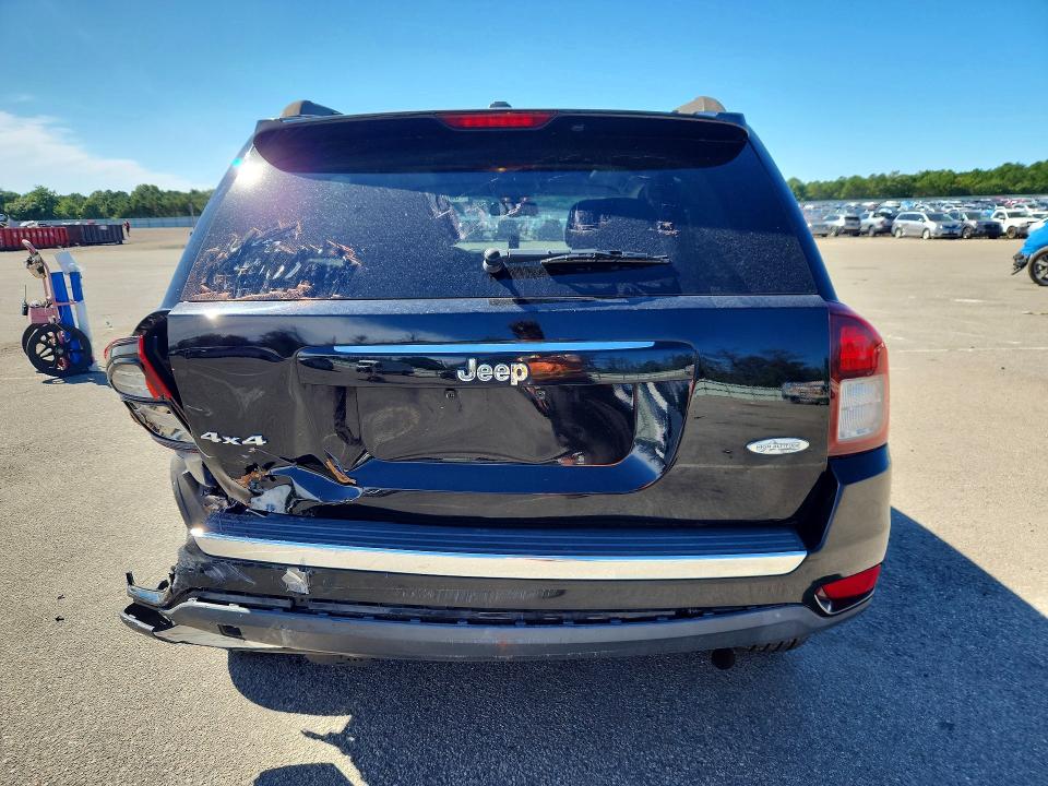 68354786 :رقم المزاد ، 1C4NJDEB5FD215184 vin ، 2015 Jeep Compass مزاد بيع