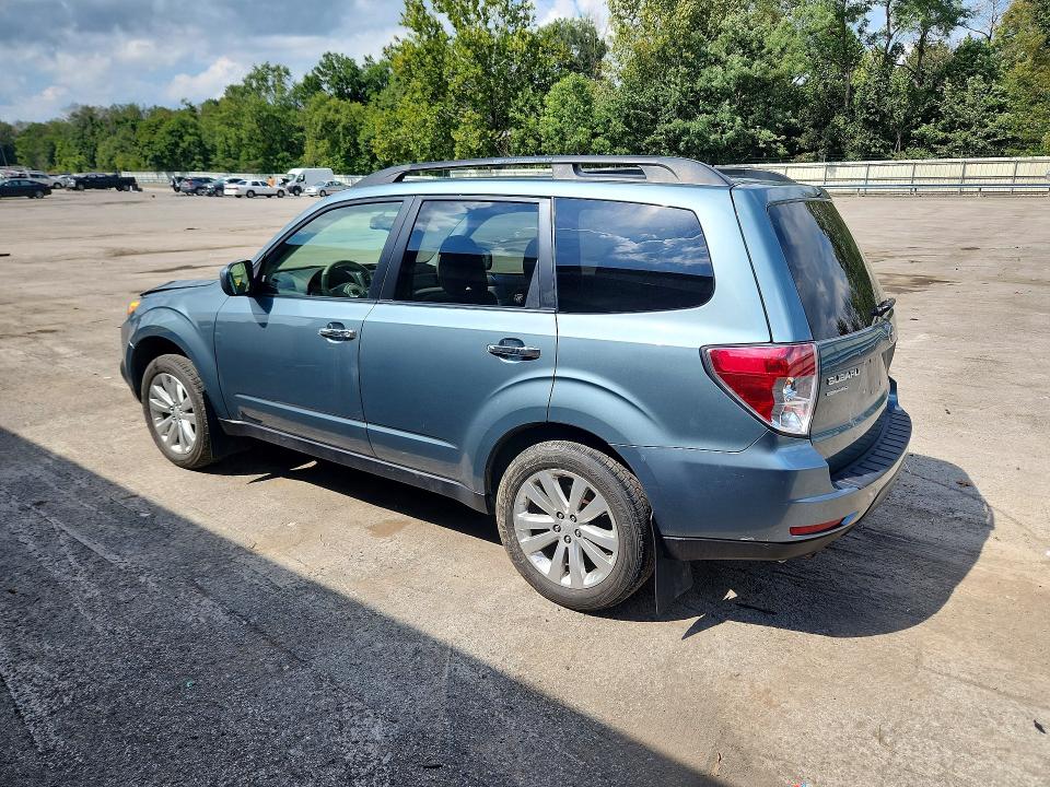 Продаж на аукціоні авто 2013 Subaru Forester, vin: JF2SHADC2DH409279, номер лоту: 68219456