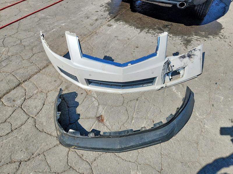 2012 Cadillac Srx მანქანა იყიდება აუქციონზე, vin: 3GYFNAE36CS657302, აუქციონის ნომერი: 68565086