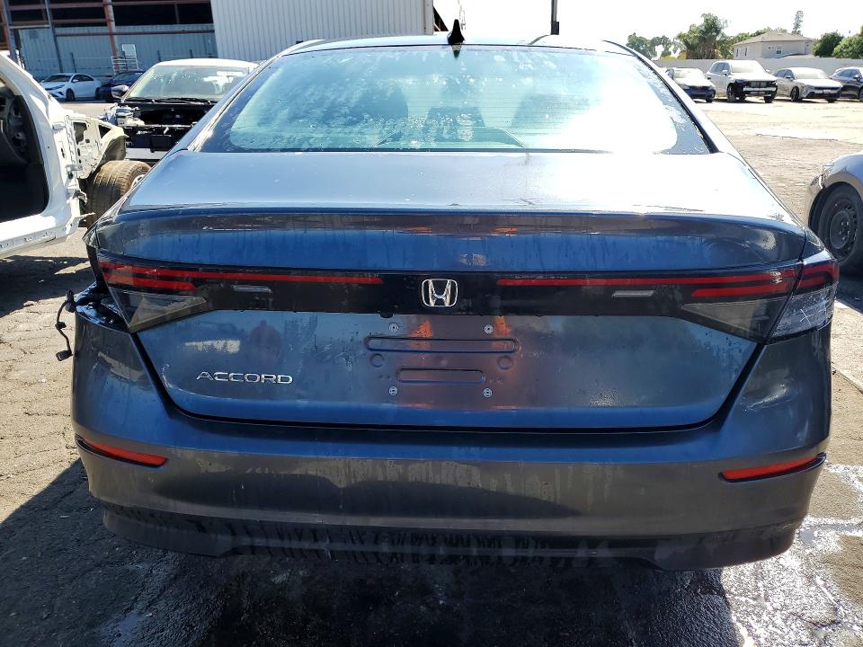 2025 Honda Accord მანქანა იყიდება აუქციონზე, vin: 1HGCY1F45SA087351, აუქციონის ნომერი: 67884626