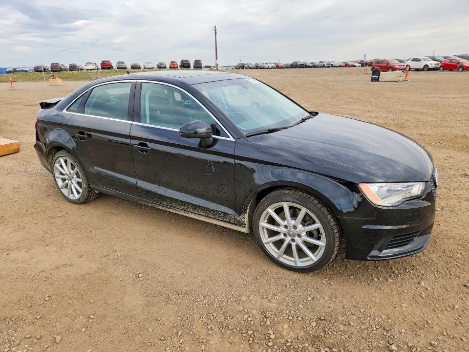 70046236 :رقم المزاد ، WAUEFGFF9F1133350 vin ، 2015 Audi A3 مزاد بيع