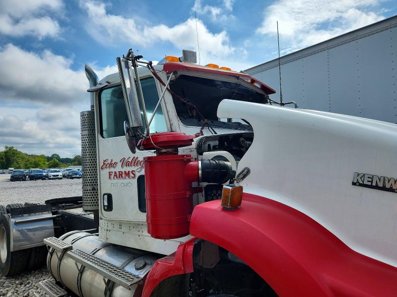 Продажа на аукционе авто 2006 Kenworth Construction, vin: 1XKDDB9X16R118147, номер лота: 68252086