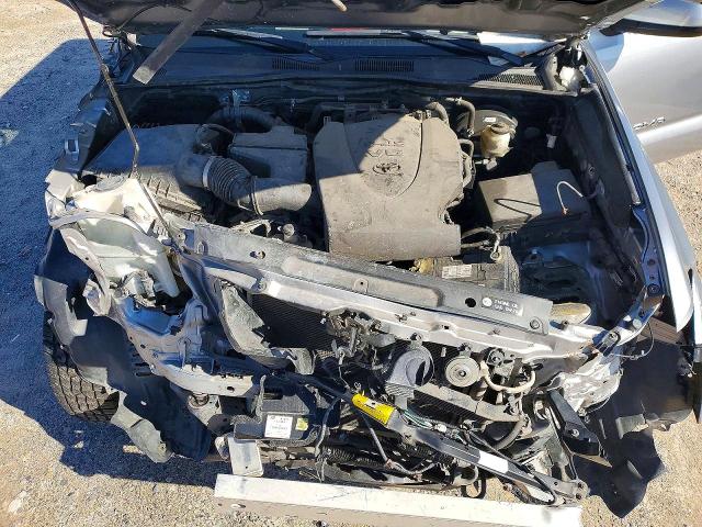 68574806 :رقم المزاد ، 5TFAZ5CN2HX040291 vin ، 2017 Toyota Tacoma مزاد بيع