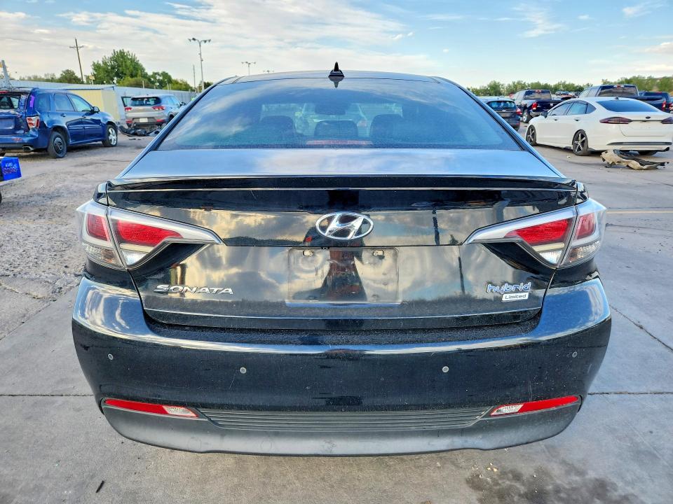 Продаж на аукціоні авто 2016 Hyundai Sonata Hybrid, vin: KMHE34L11GA017415, номер лоту: 69044096