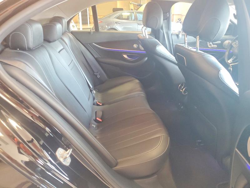 69104666 :رقم المزاد ، WDDZF4KB7JA369709 vin ، 2018 Mercedes-benz E مزاد بيع