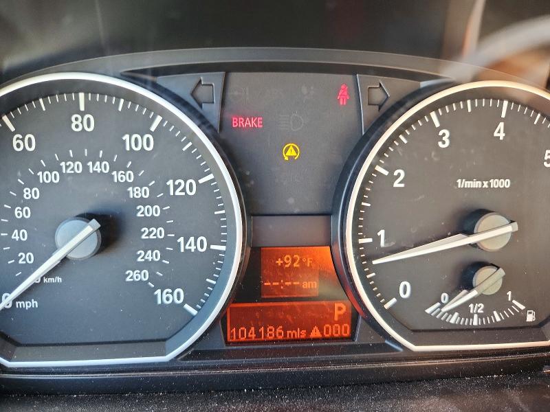 70802806 :رقم المزاد ، WBAUP7C56BVP21584 vin ، 2011 Bmw 128 مزاد بيع