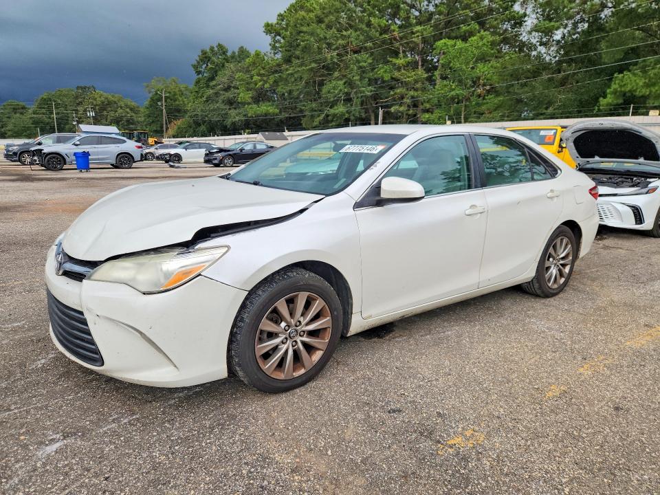67775146 :رقم المزاد ، 4T1BF1FK0GU130025 vin ، 2016 Toyota Camry مزاد بيع