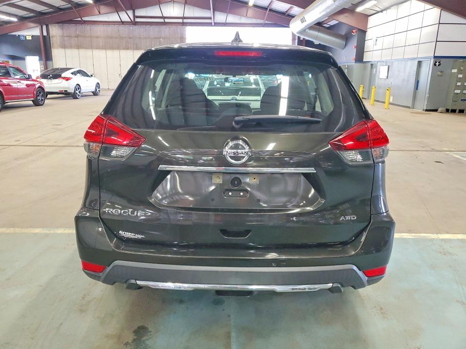 Продажа на аукционе авто 2017 Nissan Rogue, vin: KNMAT2MV1HP599927, номер лота: 71350786