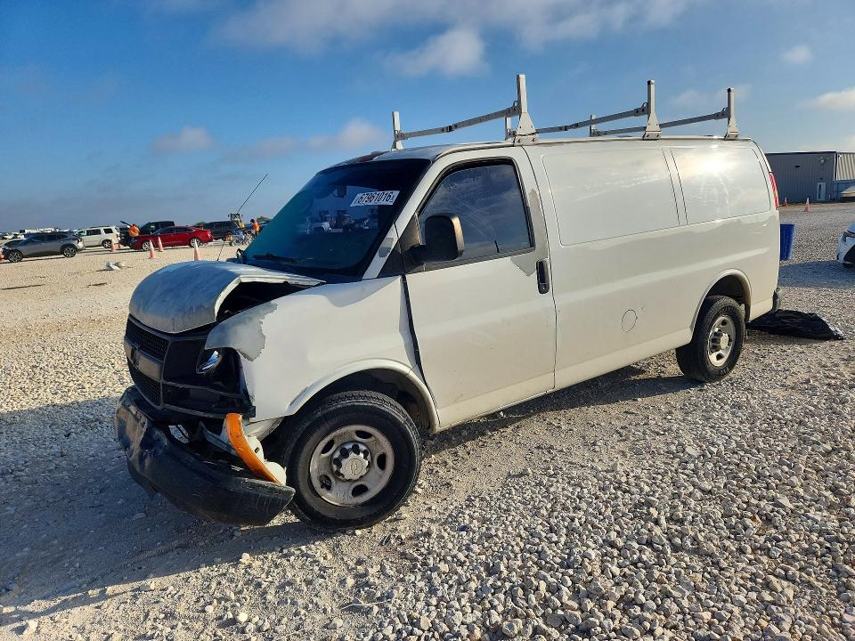 67961016 :رقم المزاد ، 1GCWGFCA7C1143989 vin ، 2012 Chevrolet Express G2500 مزاد بيع