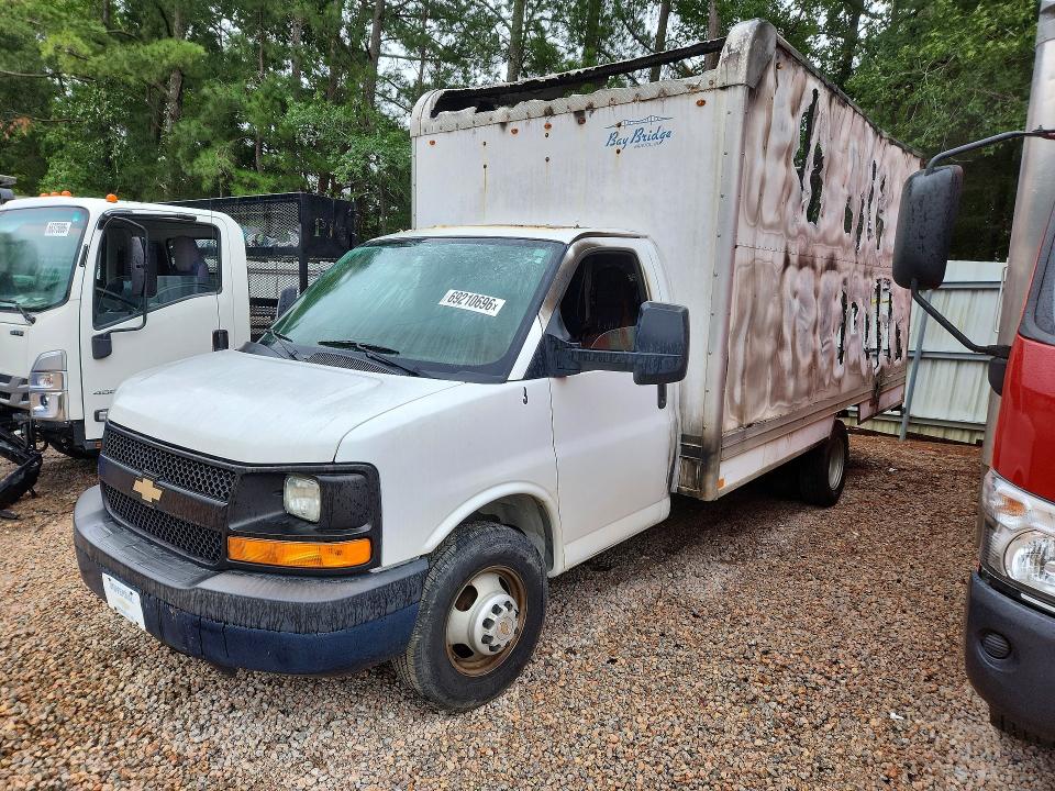 Продажа на аукционе авто 2015 Chevrolet Express, vin: 1GB3G3CG8F1225924, номер лота: 69210696