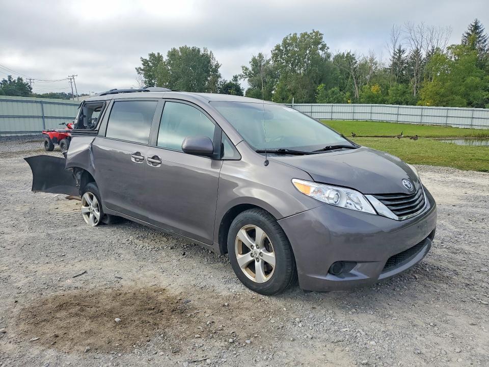 Продаж на аукціоні авто 2011 Toyota Sienna, vin: 5TDKK3DC3BS159085, номер лоту: 70176446