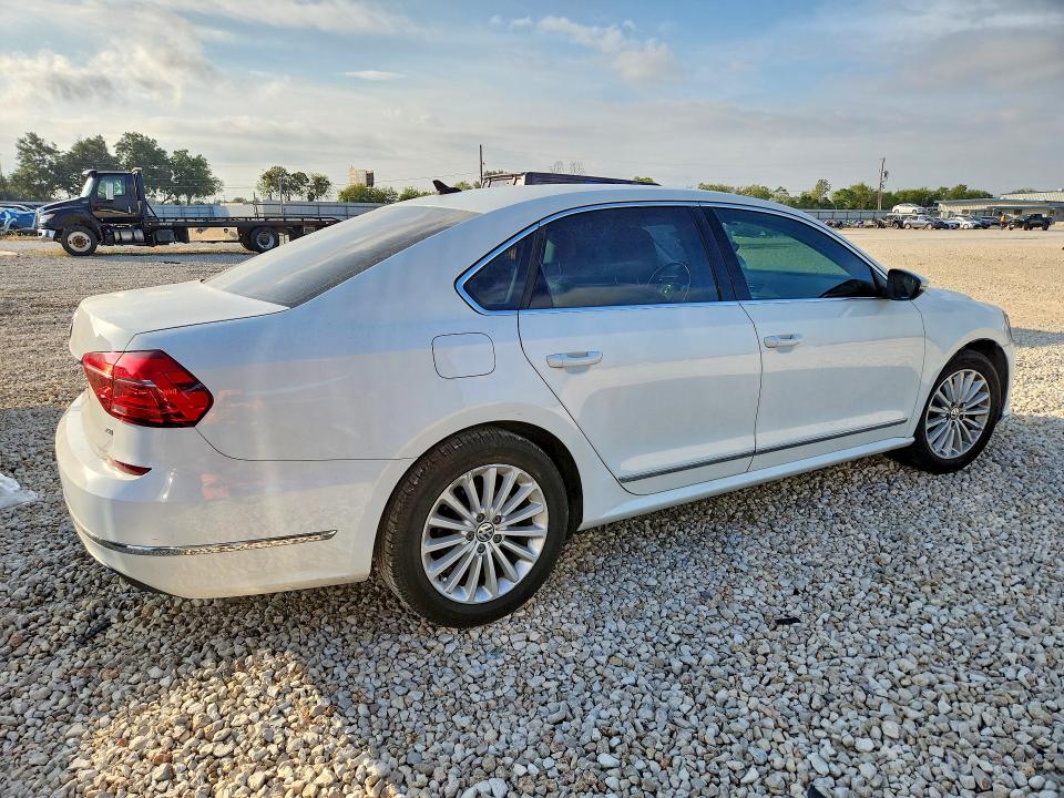 Aukcja sprzedaży 2016 Volkswagen Passat, vin: 1VWBS7A35GC063735, numer aukcji: 68703396