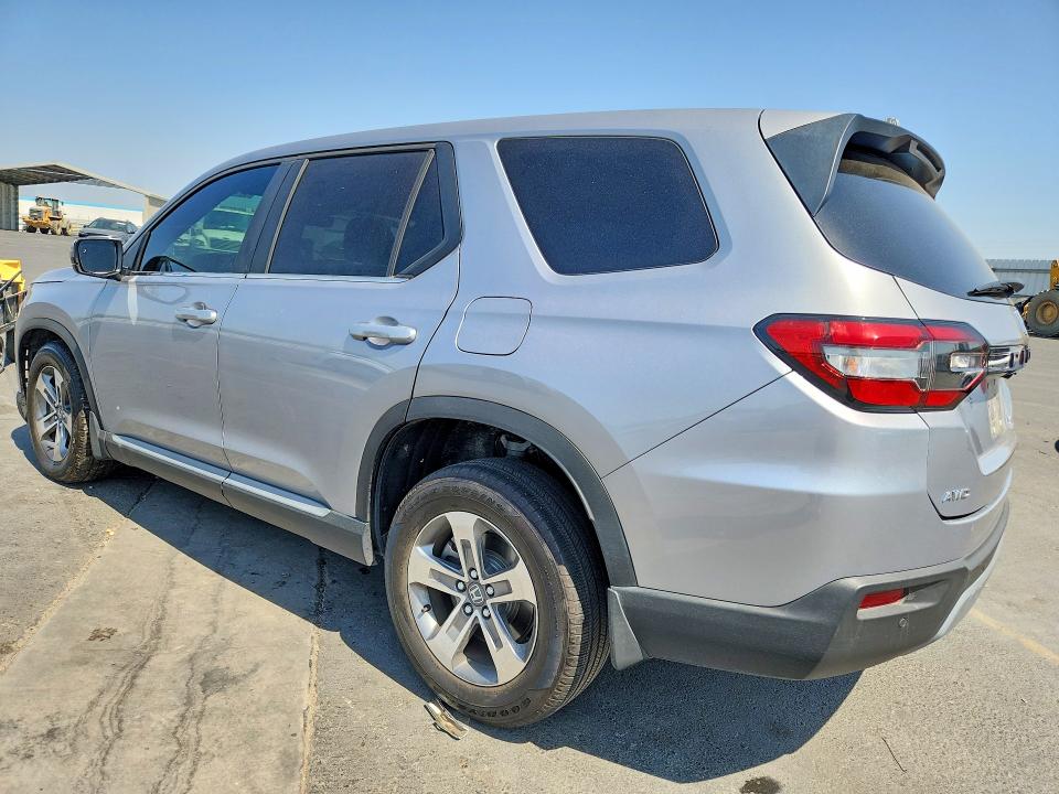 Продаж на аукціоні авто 2023 Honda Pilot, vin: 5FNYG1H50PB035007, номер лоту: 67399366