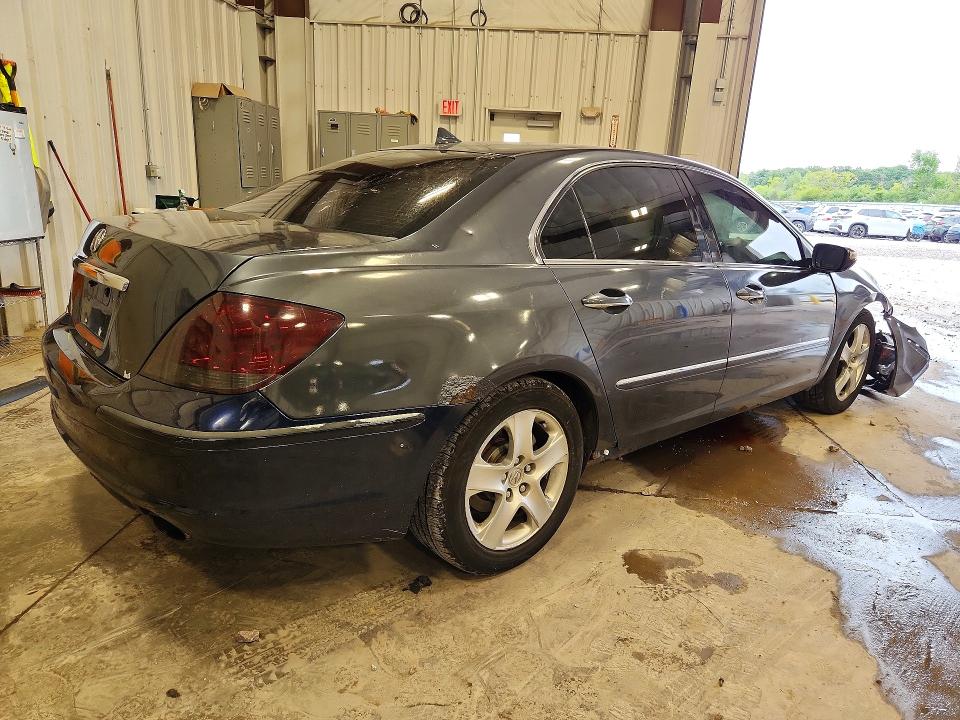 68651416 :رقم المزاد ، JH4KB16505C010401 vin ، 2005 Acura Rl مزاد بيع