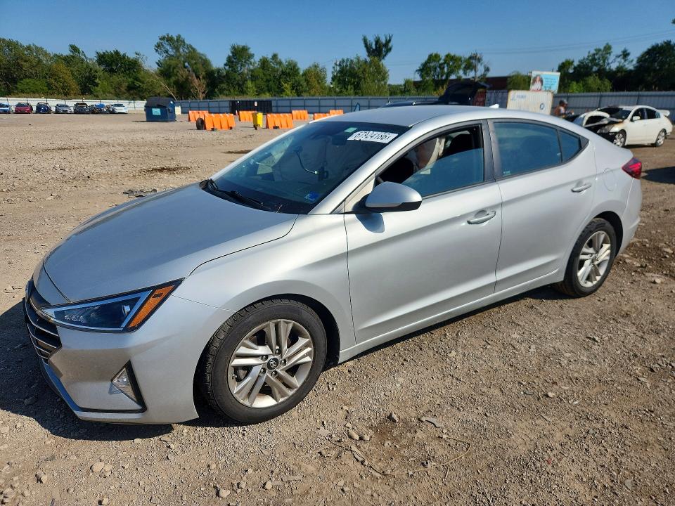 Продажа на аукционе авто 2019 Hyundai Elantra, vin: 5NPD84LF4KH412770, номер лота: 67924186