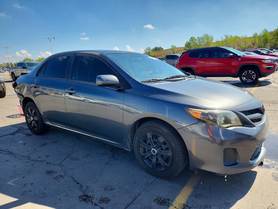 Продаж на аукціоні авто 2011 Toyota Corolla, vin: 2T1BU4EE3BC739462, номер лоту: 69812596