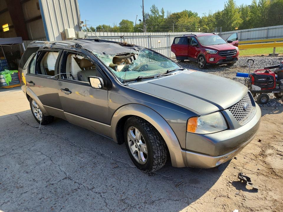68298626 :رقم المزاد ، 1FMDK02196GA33513 vin ، 2006 Ford Freestyle مزاد بيع