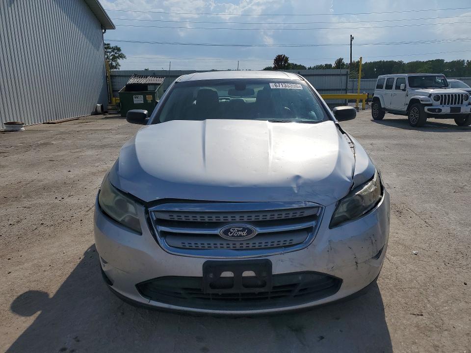 67136396 :رقم المزاد ، 1FAHP2DW4AG169462 vin ، 2010 Ford Taurus مزاد بيع