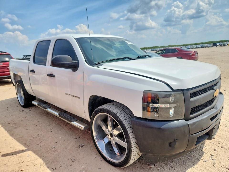 Продаж на аукціоні авто 2013 Chevrolet Silverado, vin: 3GCPCPEA8DG374244, номер лоту: 69903666