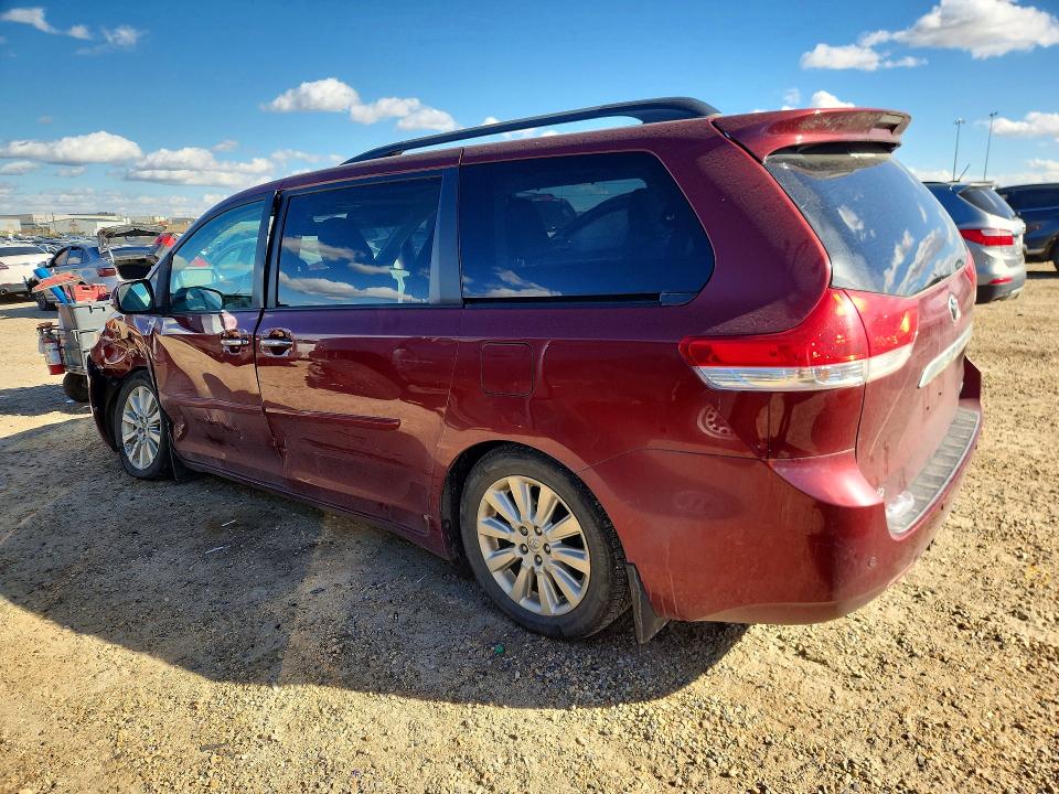 Продажа на аукционе авто 2014 Toyota Sienna, vin: 5TDYK3DC1ES462722, номер лота: 70489606