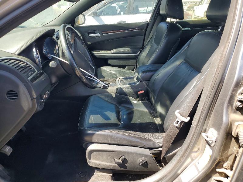 68696066 :رقم المزاد ، 2C3CA5CGXBH557937 vin ، 2011 Chrysler 300 مزاد بيع
