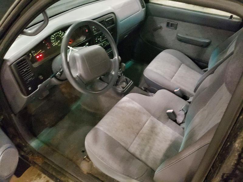 68489646 :رقم المزاد ، 4TAWM72N6XZ552751 vin ، 1999 Toyota Tacoma مزاد بيع