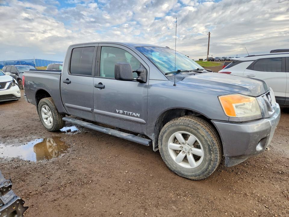 68032926 :رقم المزاد ، 1N6AA0EC4EN509889 vin ، 2014 Nissan Titan مزاد بيع