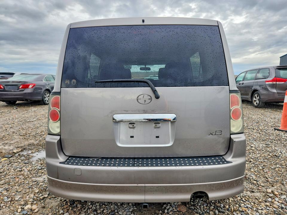 69625746 :رقم المزاد ، JTLKT334X64111080 vin ، 2006 Scion Xb مزاد بيع