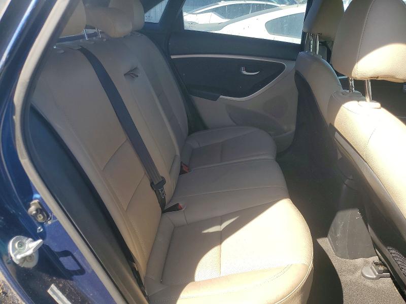 70953996 :رقم المزاد ، KMHD35LH1FU244115 vin ، 2015 Hyundai Elantra Gt مزاد بيع