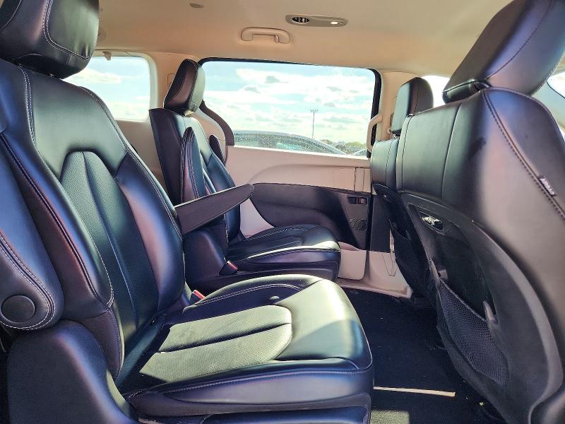 70874566 :رقم المزاد ، 2C4RC1L71PR559053 vin ، 2023 Chrysler Pacifica مزاد بيع