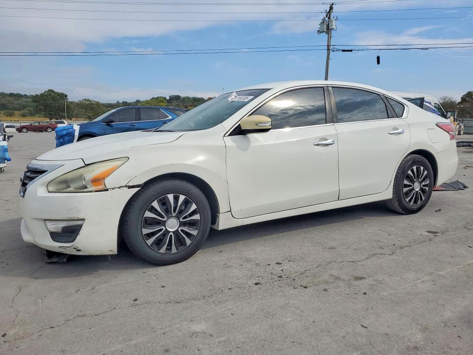 70155336 :رقم المزاد ، 1N4AL3AP9FC251413 vin ، 2015 Nissan Altima مزاد بيع