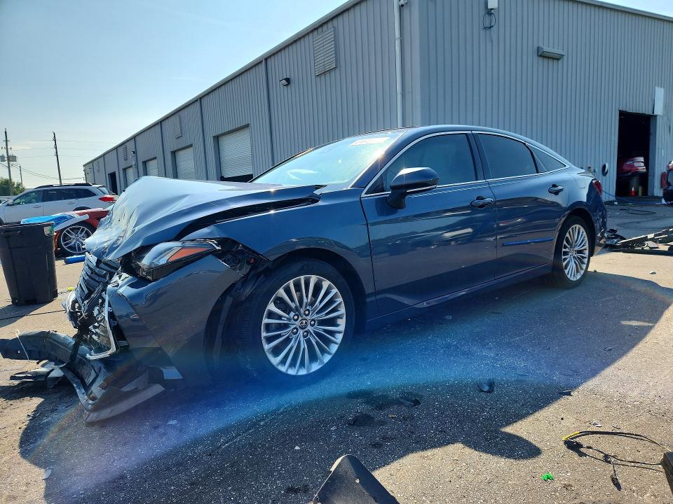 Продажа на аукционе авто 2022 Toyota Avalon, vin: 4T1DA1AB6NU013092, номер лота: 68642596